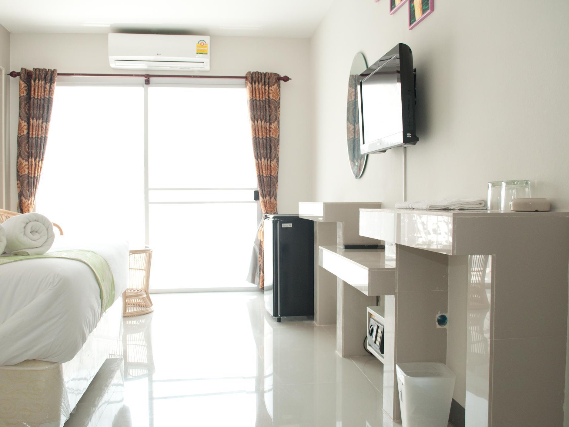 Sabai Sabai House Pattaya Motel Luaran gambar